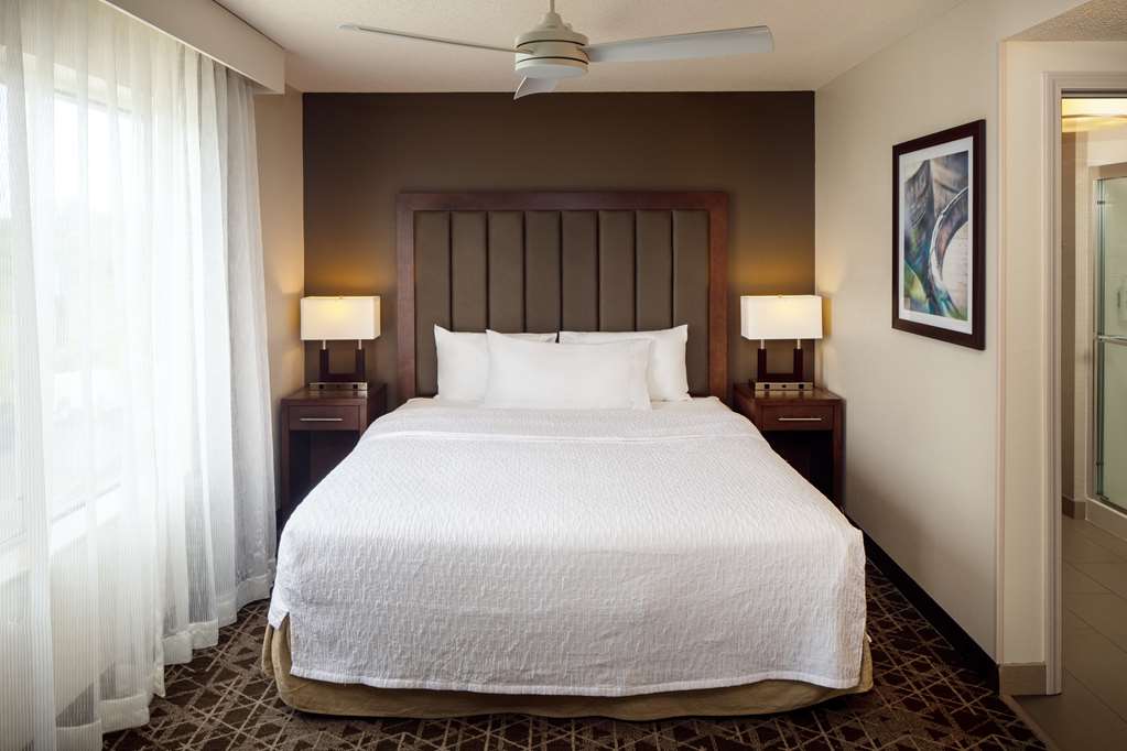 Homewood Suites by Hilton Wallingford-Meriden Room Type - KING STUDIO W ACC BATHTUB