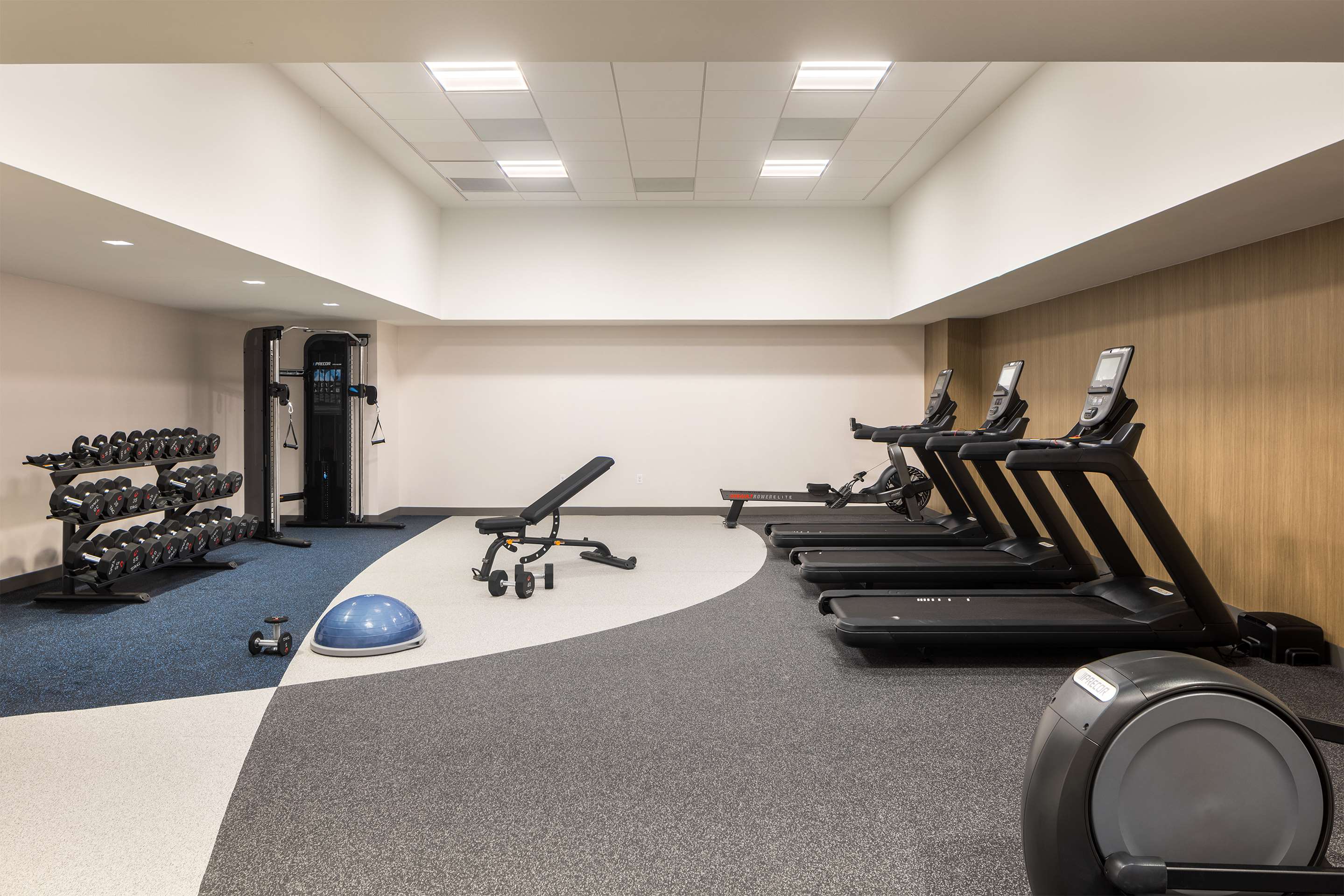 Health club fitness center gym | Hilton Garden Inn Bethesda