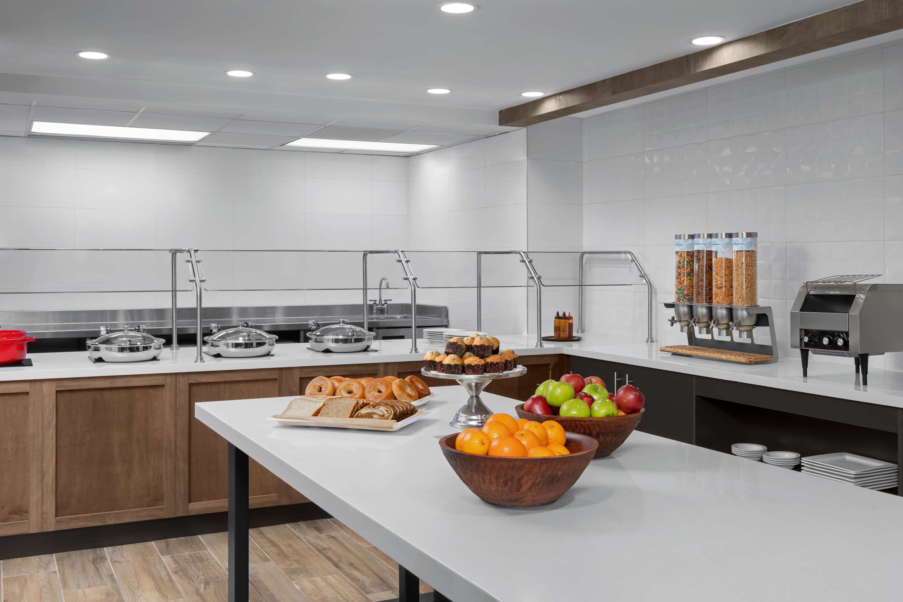 Breakfast Area | Hilton Garden Inn Bethesda