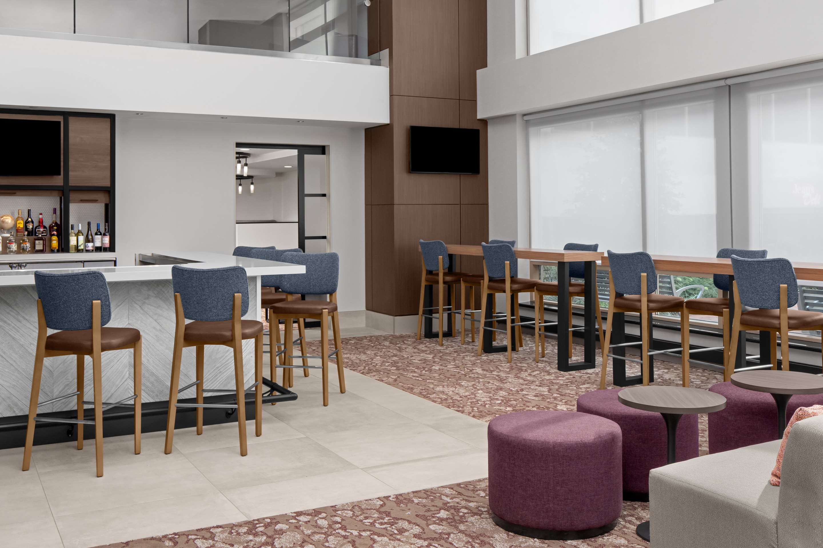 BarLounge | Hilton Garden Inn Bethesda