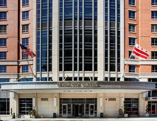 Exterior view - Embassy Suites Convention Center DC