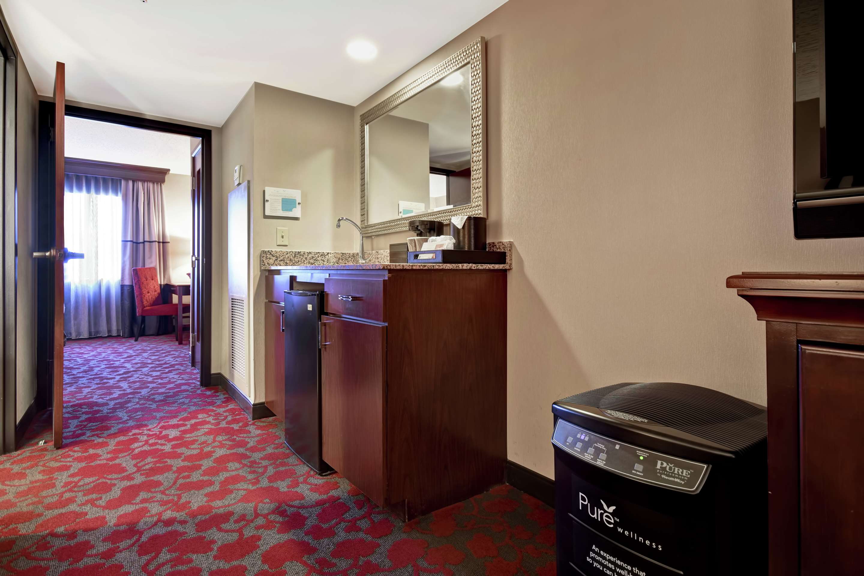 Guest room
