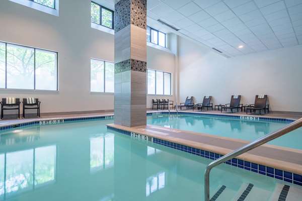 Pool - Embassy Suites DC