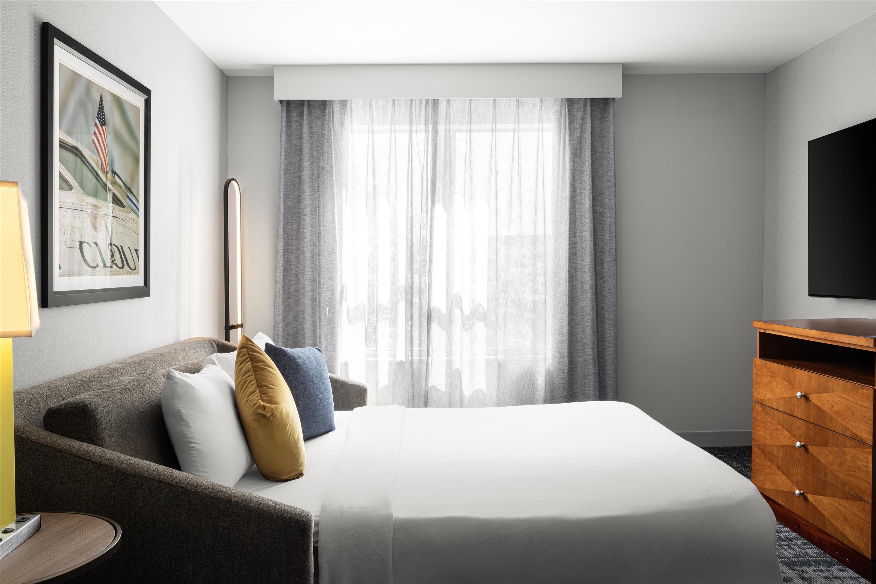 Guest room