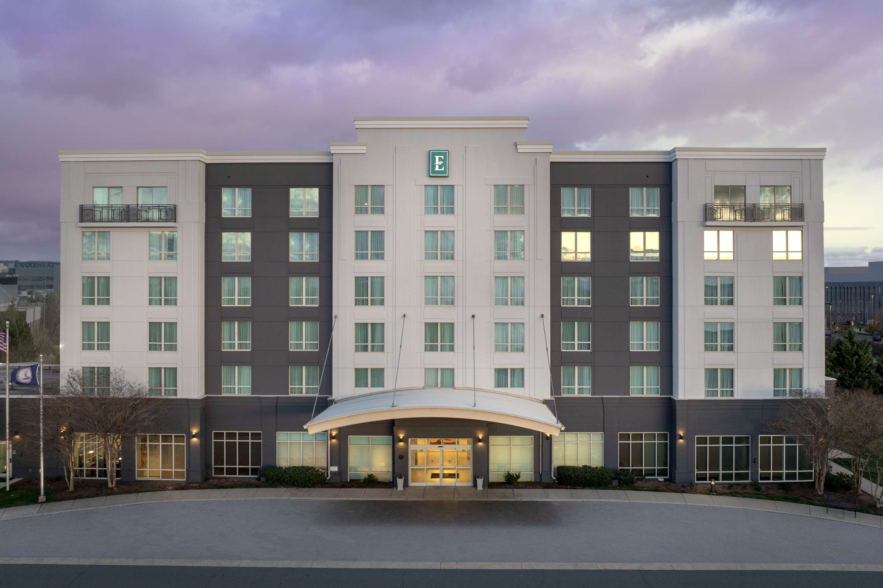 Exterior | Embassy Suites by Hilton Dulles North Loudoun