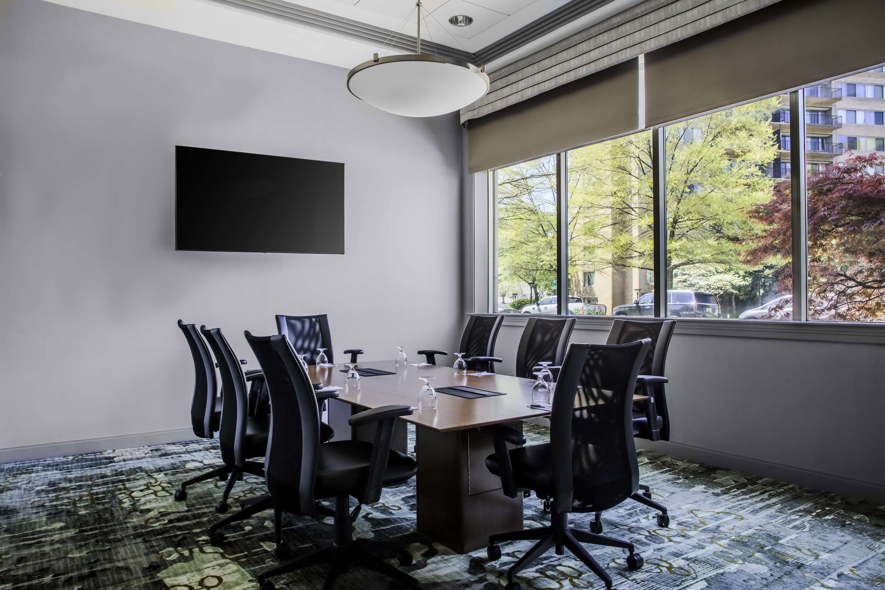 Meeting Room | Hampton Inn & Suites Arlington Crystal City DCA
