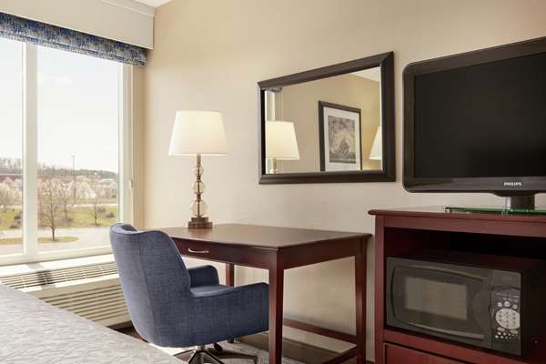  - Hampton Inn Sterling