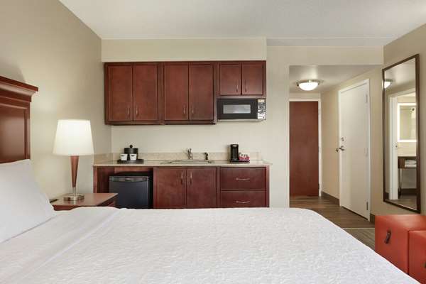 - Hampton Inn Sterling