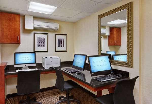 Conference Area - Embassy Suites Vienna