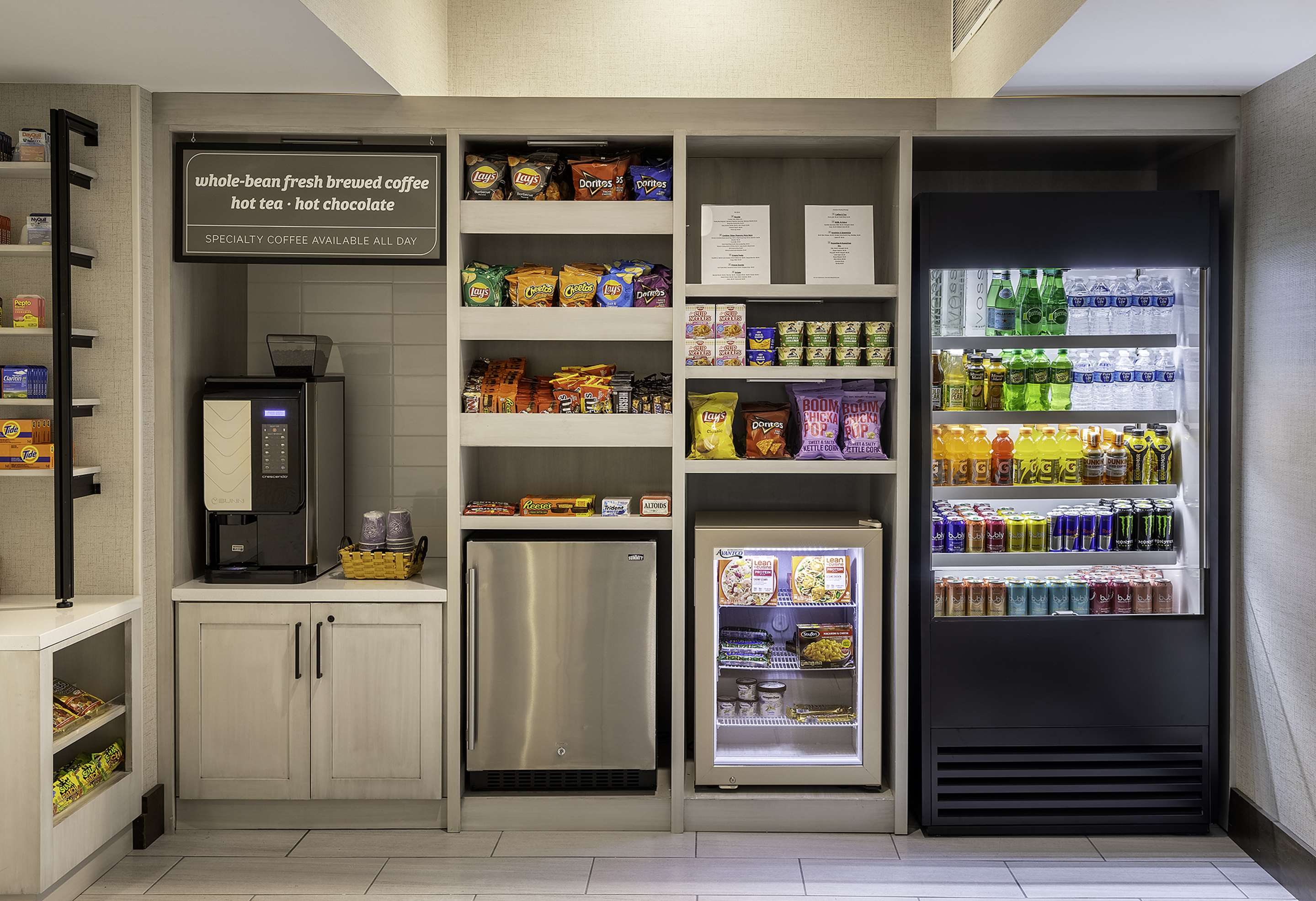 Restaurant | Hilton Garden Inn Washington DC/Georgetown Area