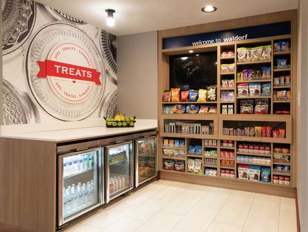 Restaurant - Hampton Inn Waldorf