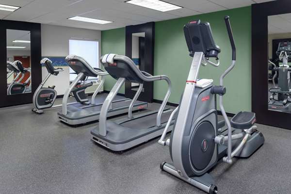 Fitness/ Exercise Room - Hampton Inn Woodbridge - I-95, Exit 11