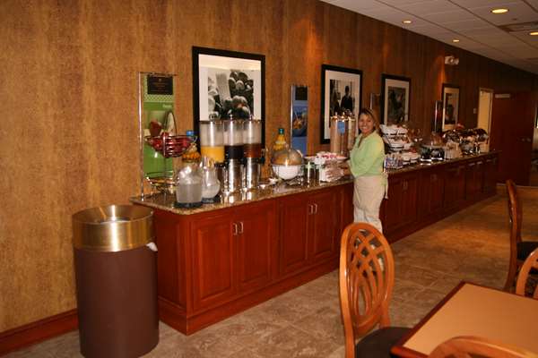 Restaurant - Hampton Inn Woodbridge - I-95, Exit 11