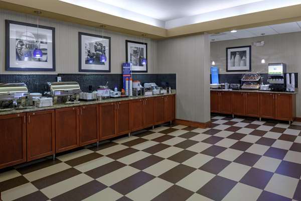 Restaurant - Hampton Inn Woodbridge - I-95, Exit 11