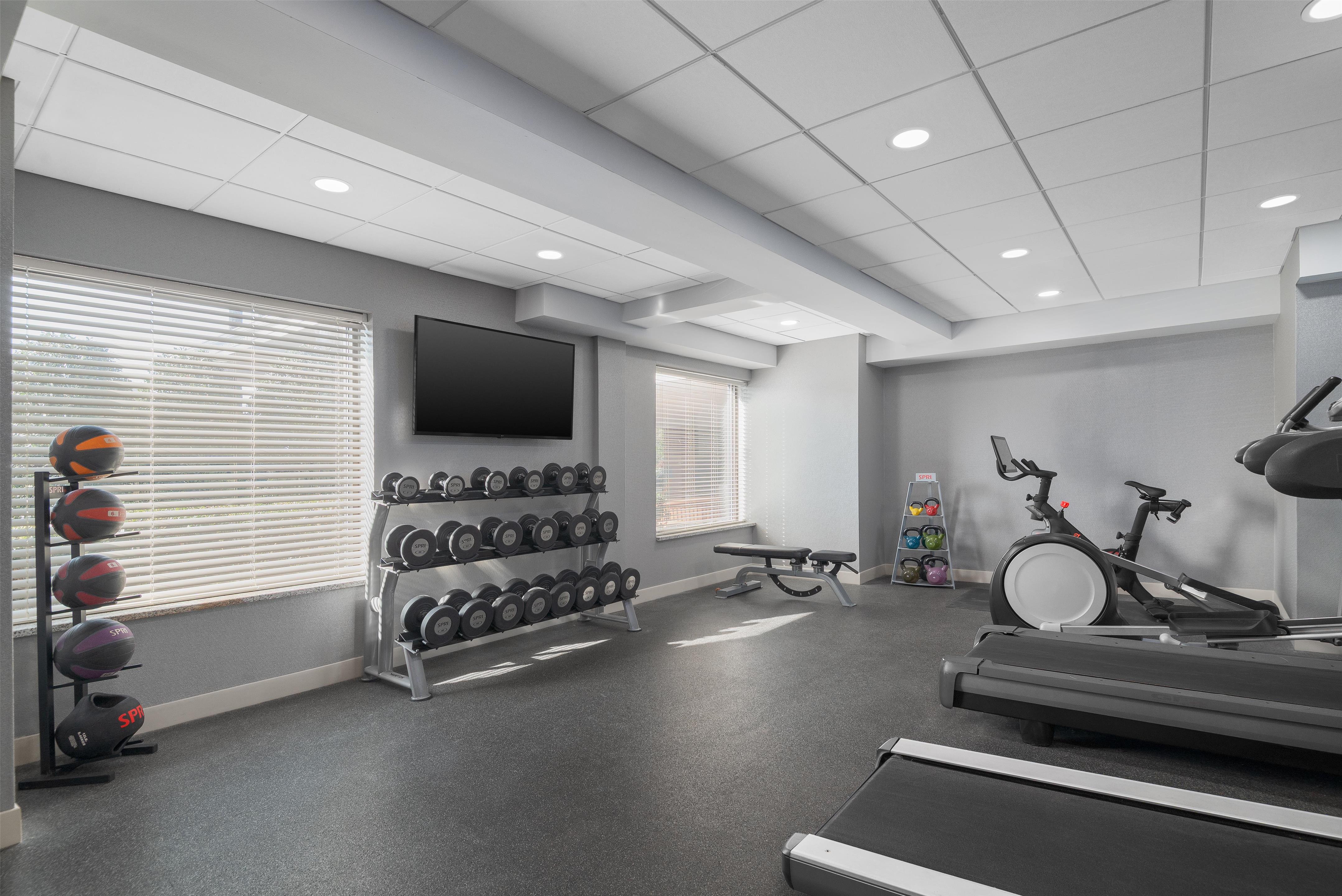 Health club fitness center gym | Homewood Suites by Hilton Williamsburg