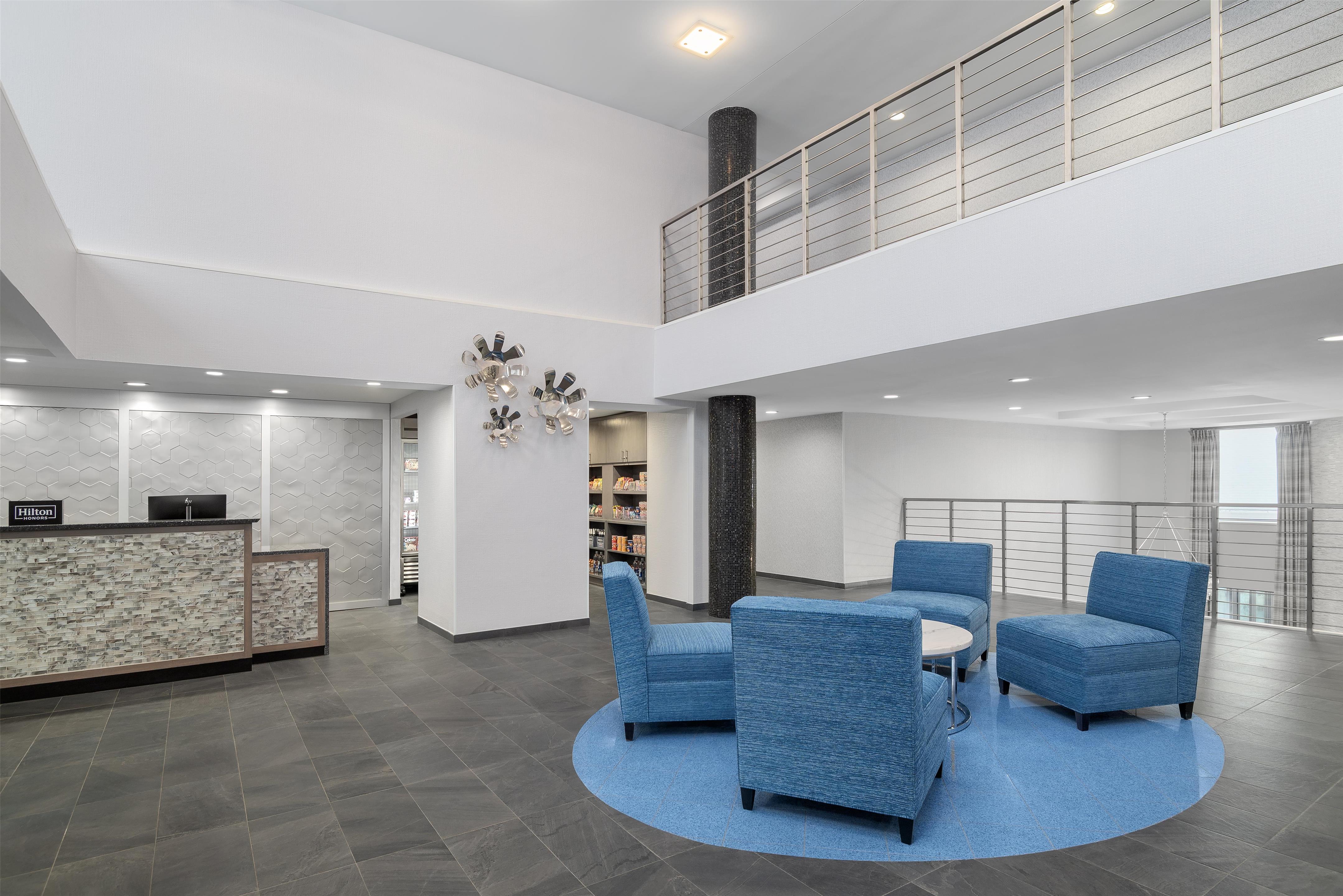 Lobby | Homewood Suites by Hilton Williamsburg