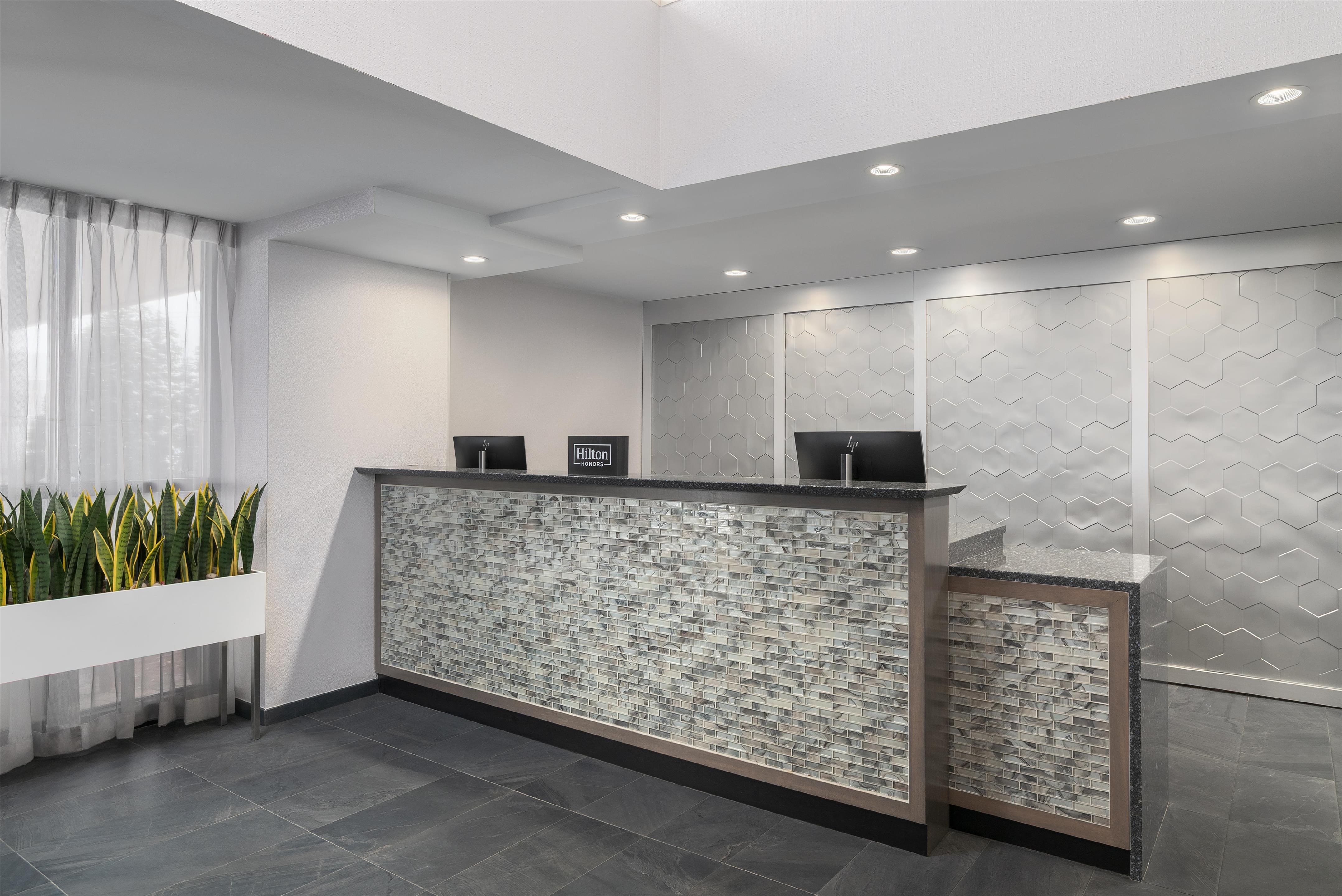 Reception | Homewood Suites by Hilton Williamsburg