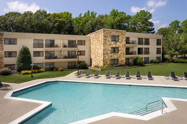 Pool - DoubleTree by Hilton Hotel Williamsburg