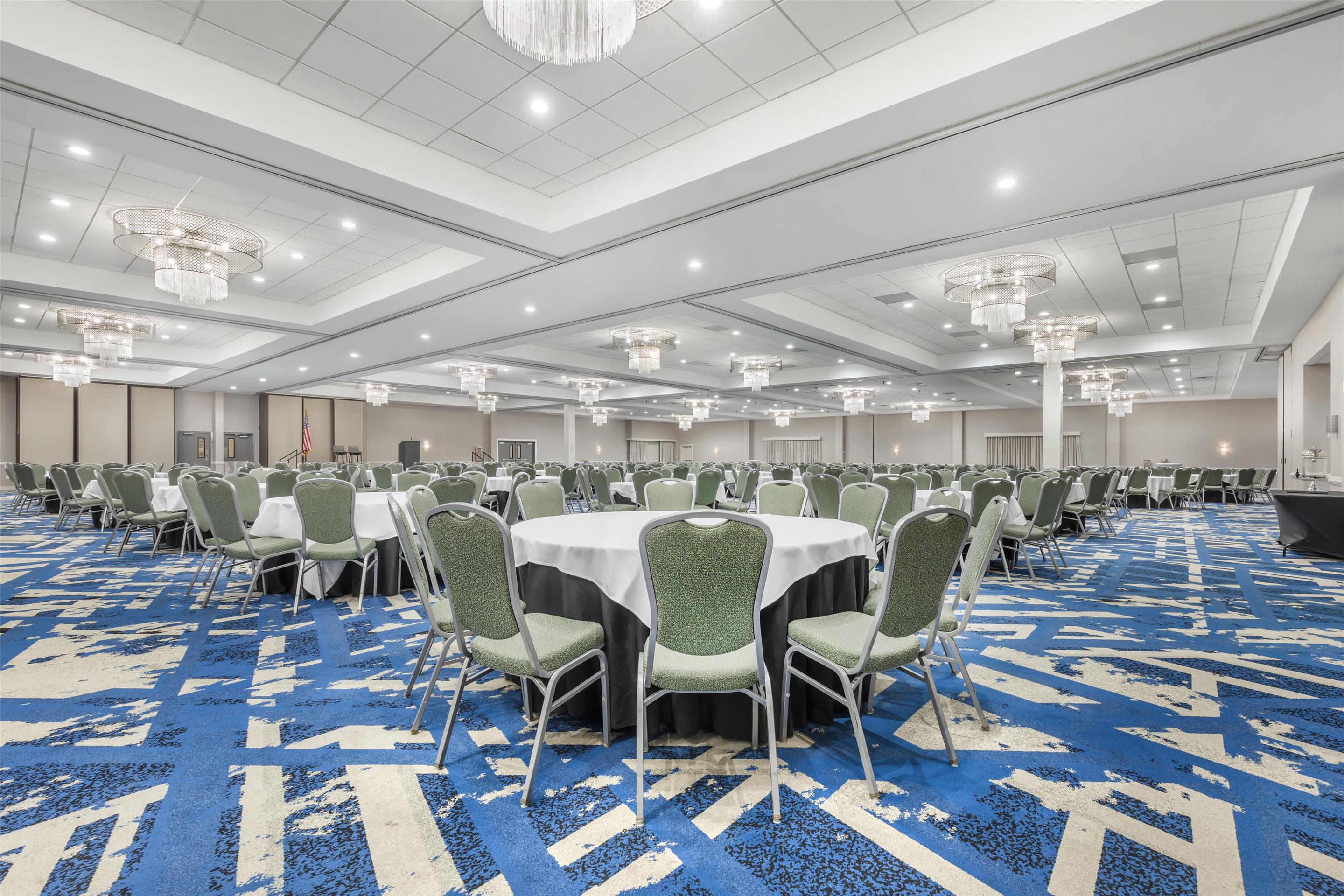 Meeting Room | DoubleTree by Hilton Williamsburg