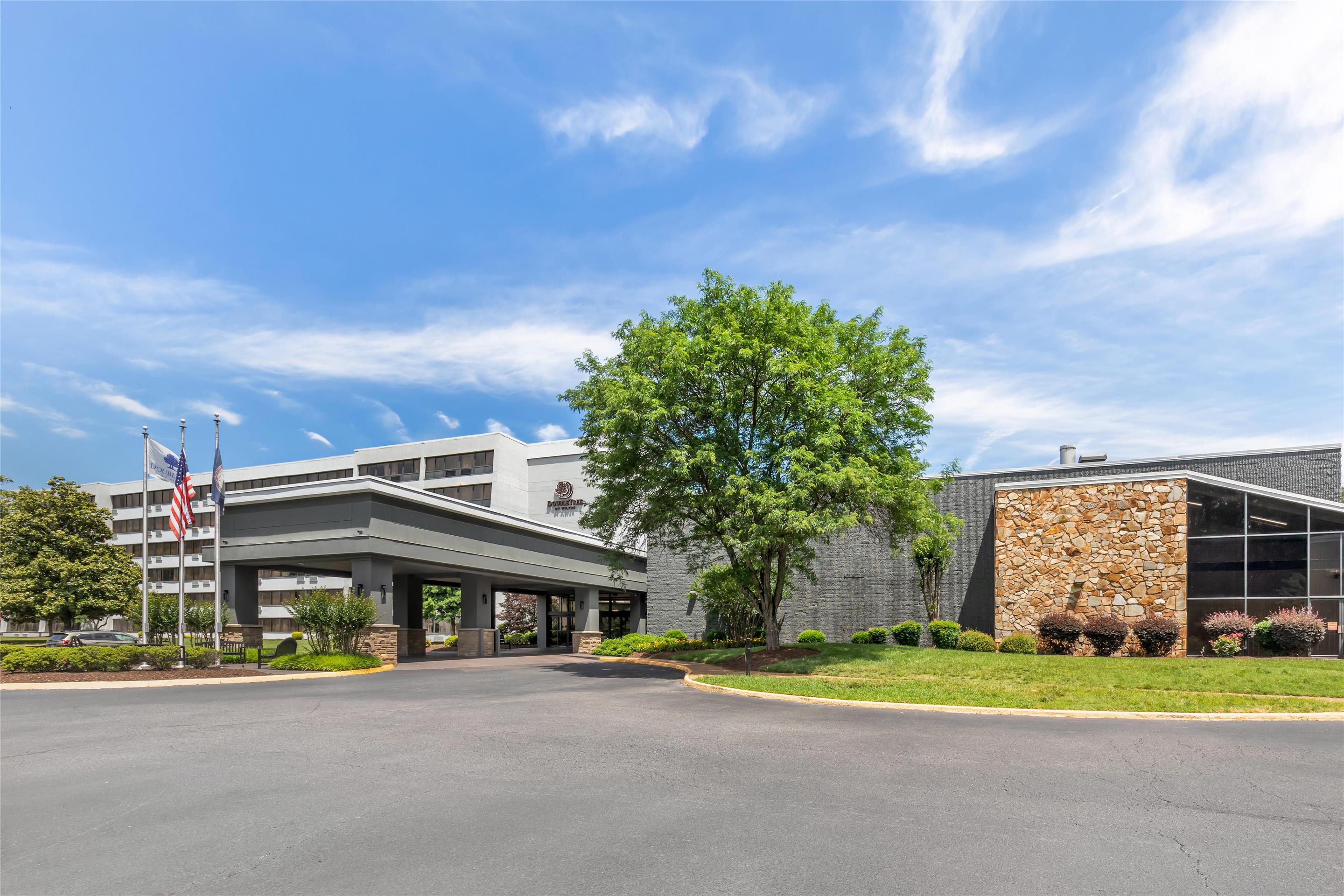Exterior | DoubleTree by Hilton Williamsburg