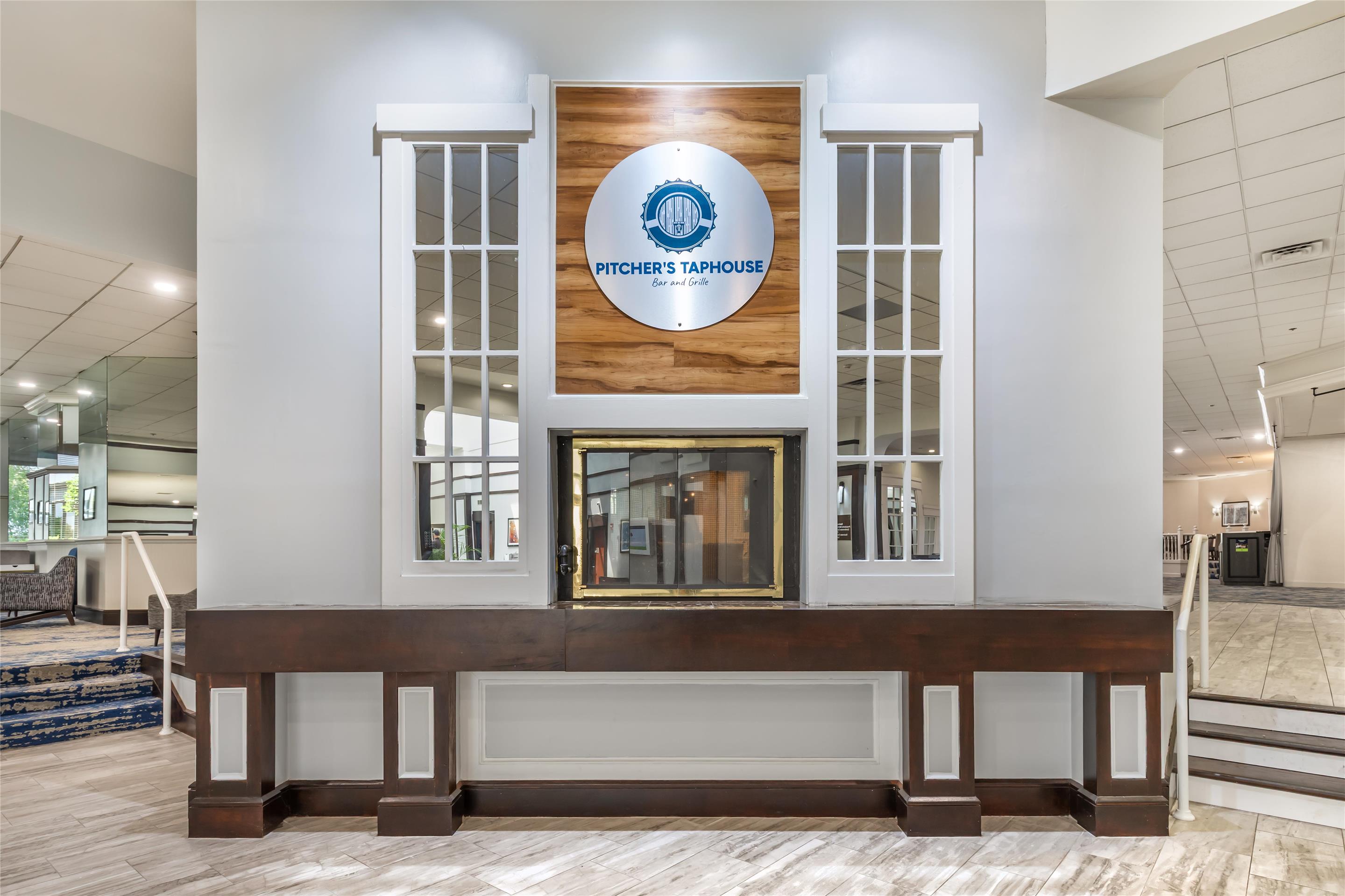 Restaurant | DoubleTree by Hilton Williamsburg