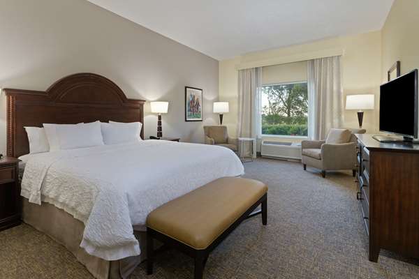  - Hampton Inn & Suites Wellington