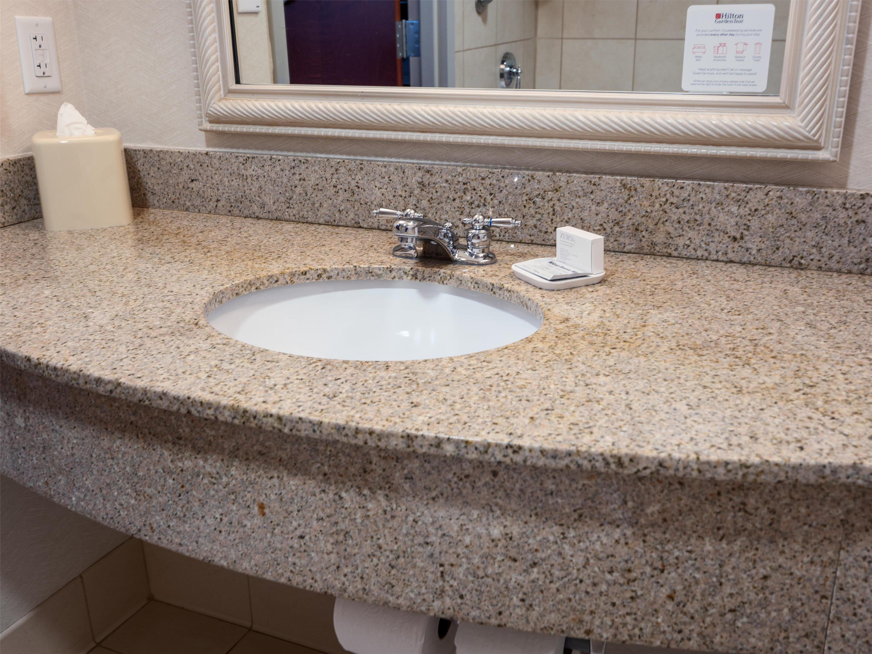 Guest room bath