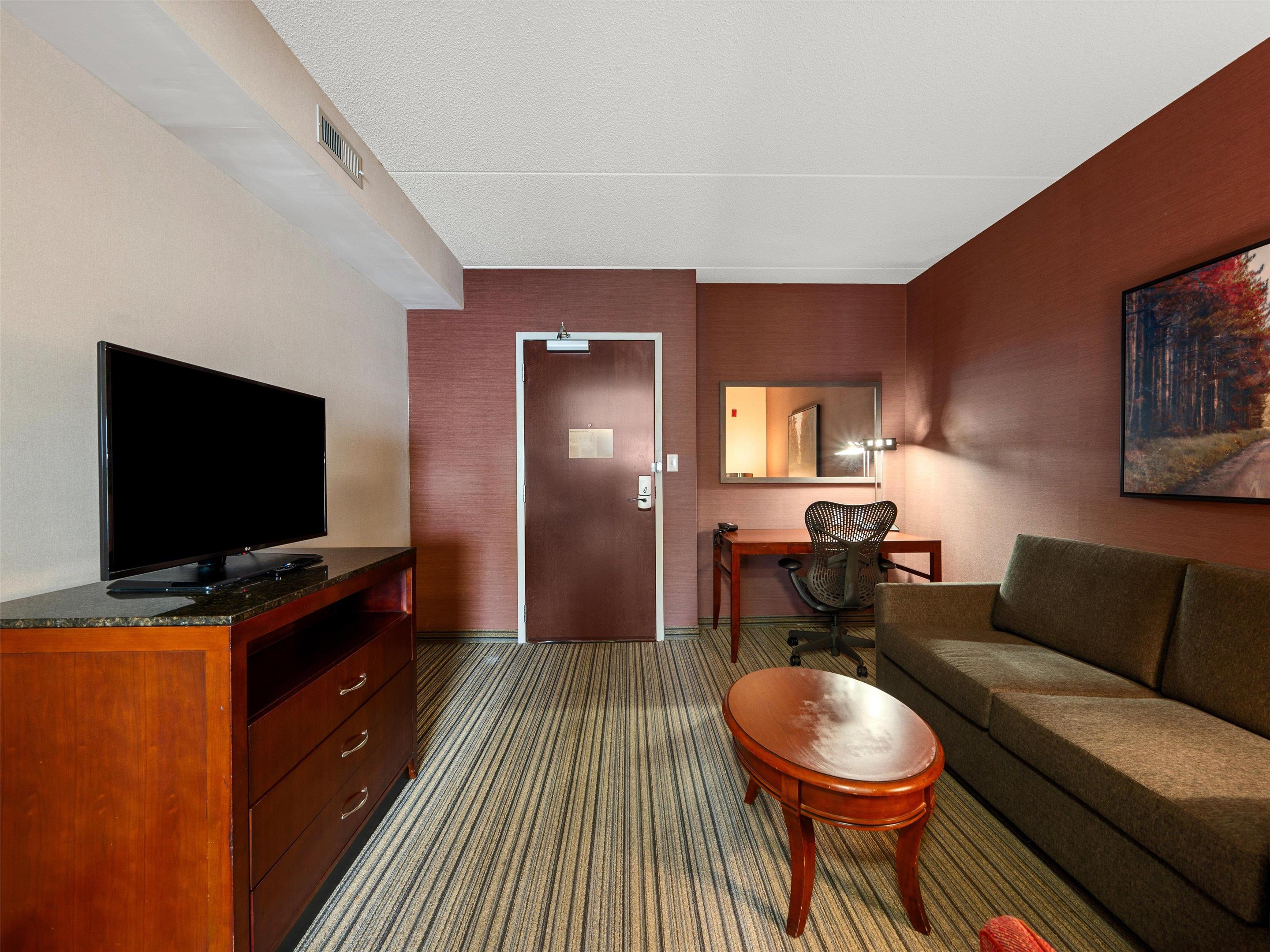 Guest room