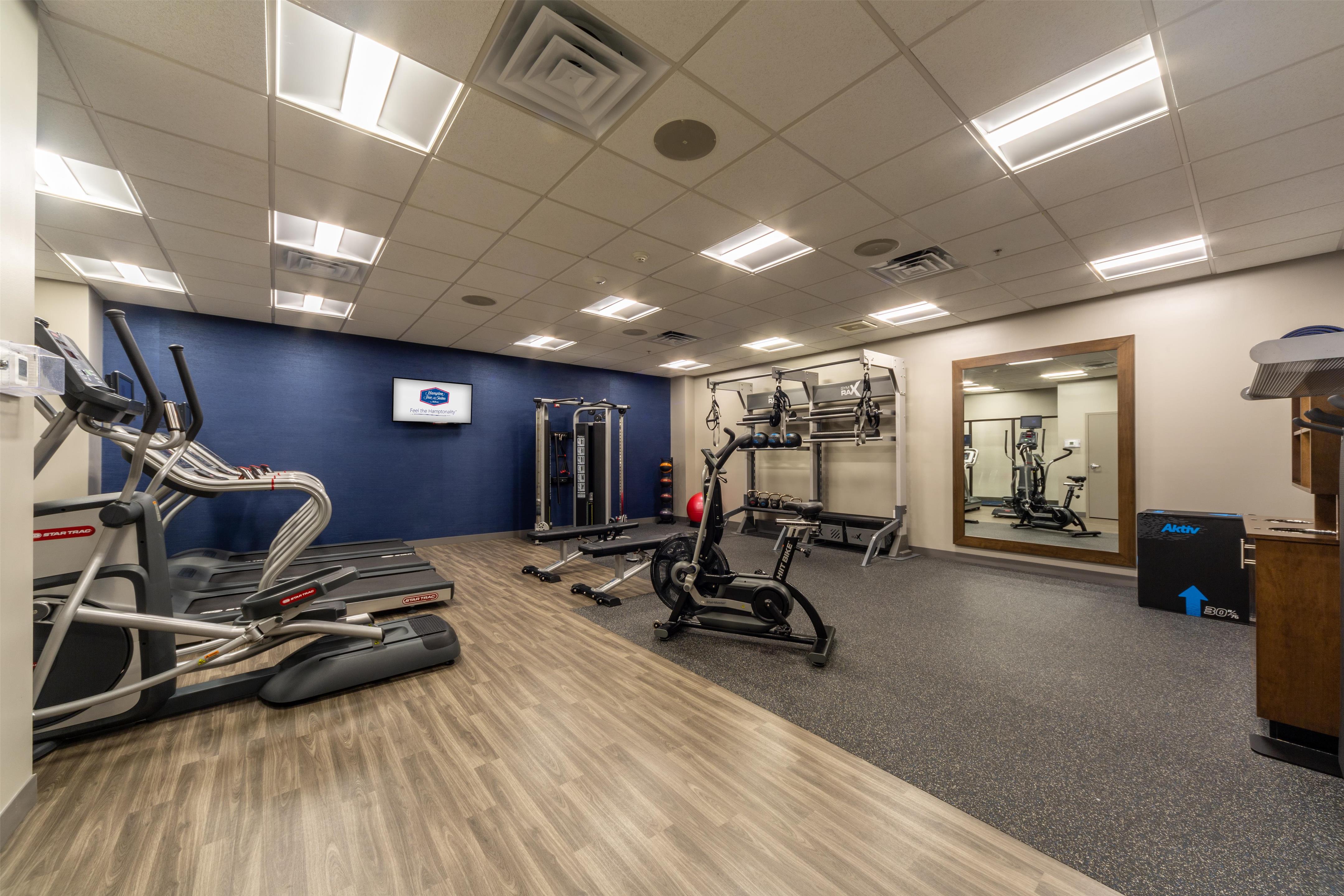 Health club fitness center gym | Hampton Inn Winchester