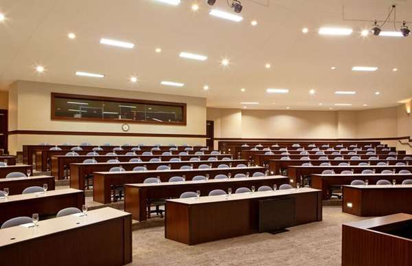 Restaurant - Hilton Hotel Woodcliff Lake