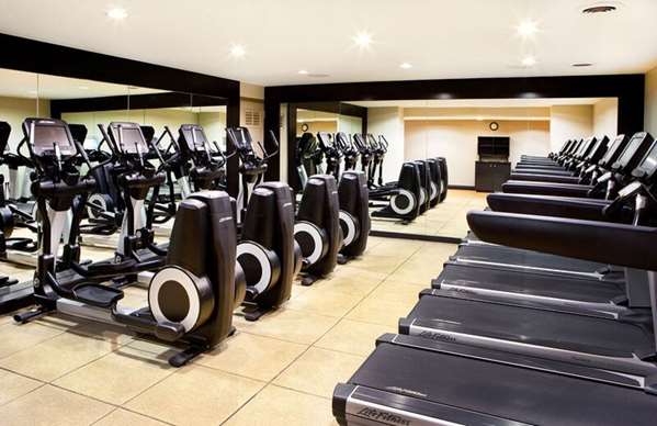 Fitness/ Exercise Room - Hilton Hotel Woodcliff Lake