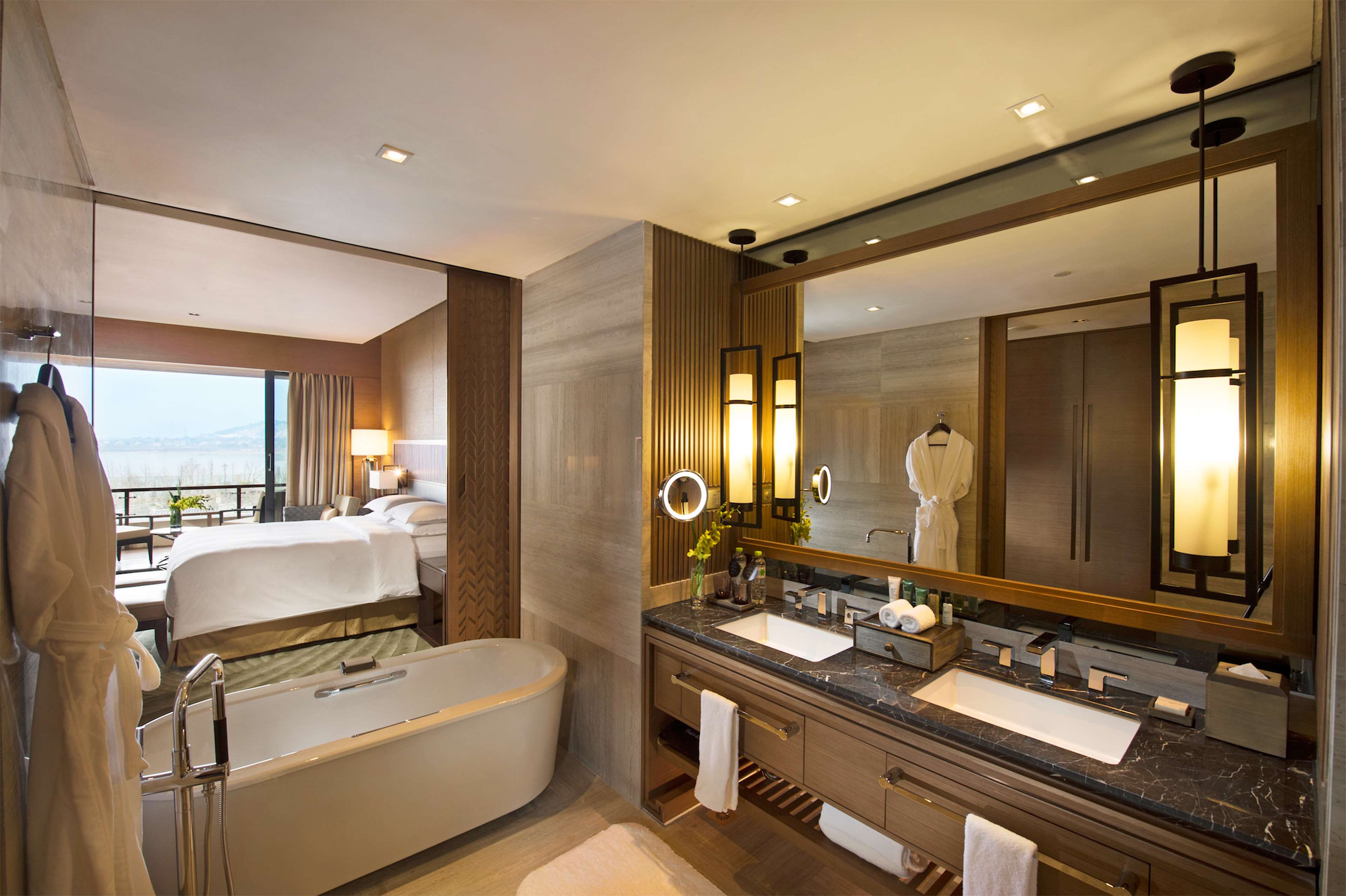 Hilton Wuhan Optics Valley Room Type - ONE BEDROOM DELUXE SUITE