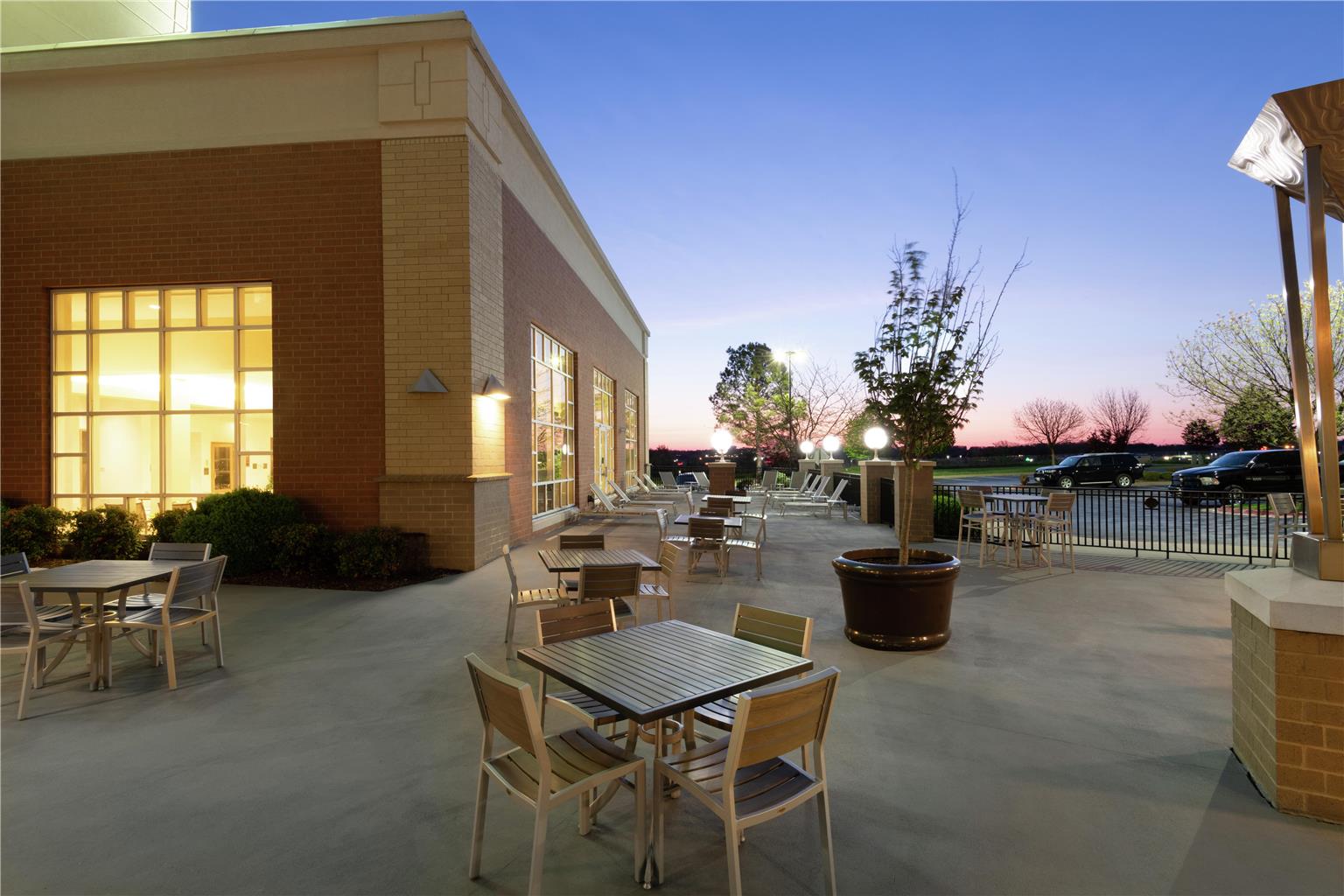 Embassy Suites Northwest Arkansas