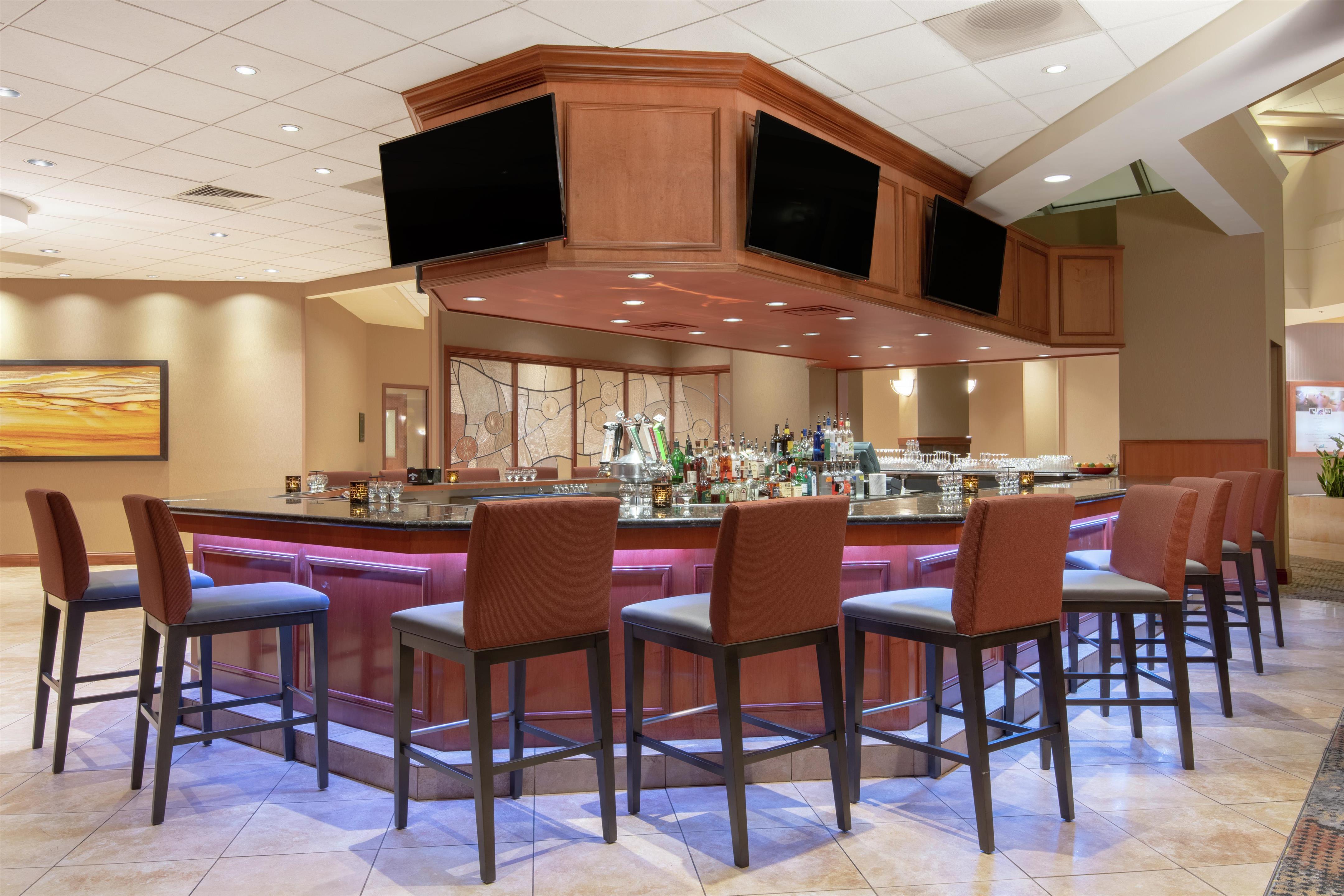 BarLounge | Embassy Suites Northwest Arkansas - Hotel, Spa & Convention