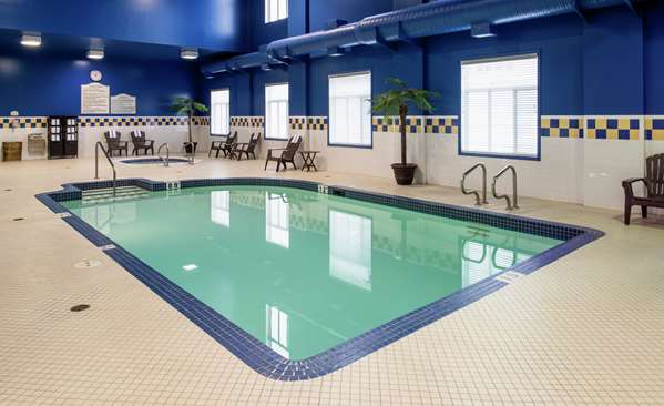 Pool - Hilton Garden Inn West Edmonton