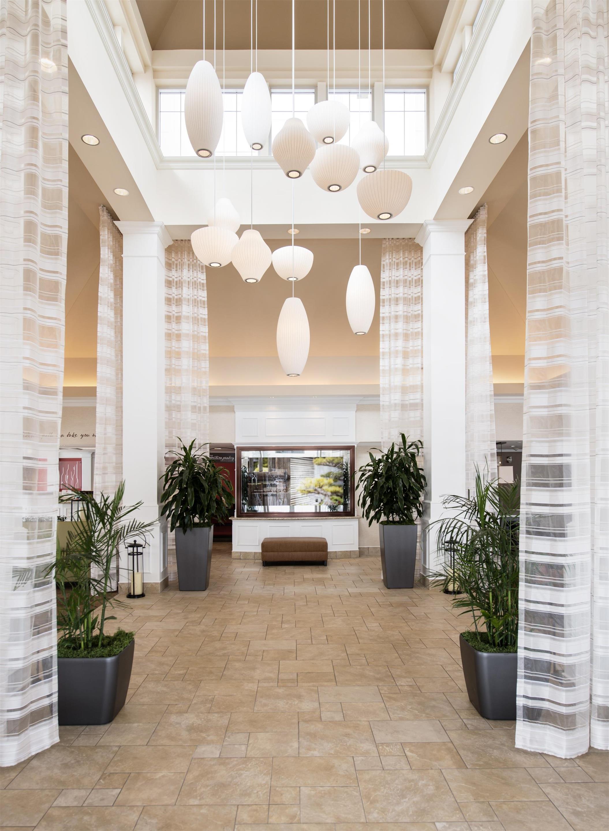 Reception | Hilton Garden Inn West Edmonton
