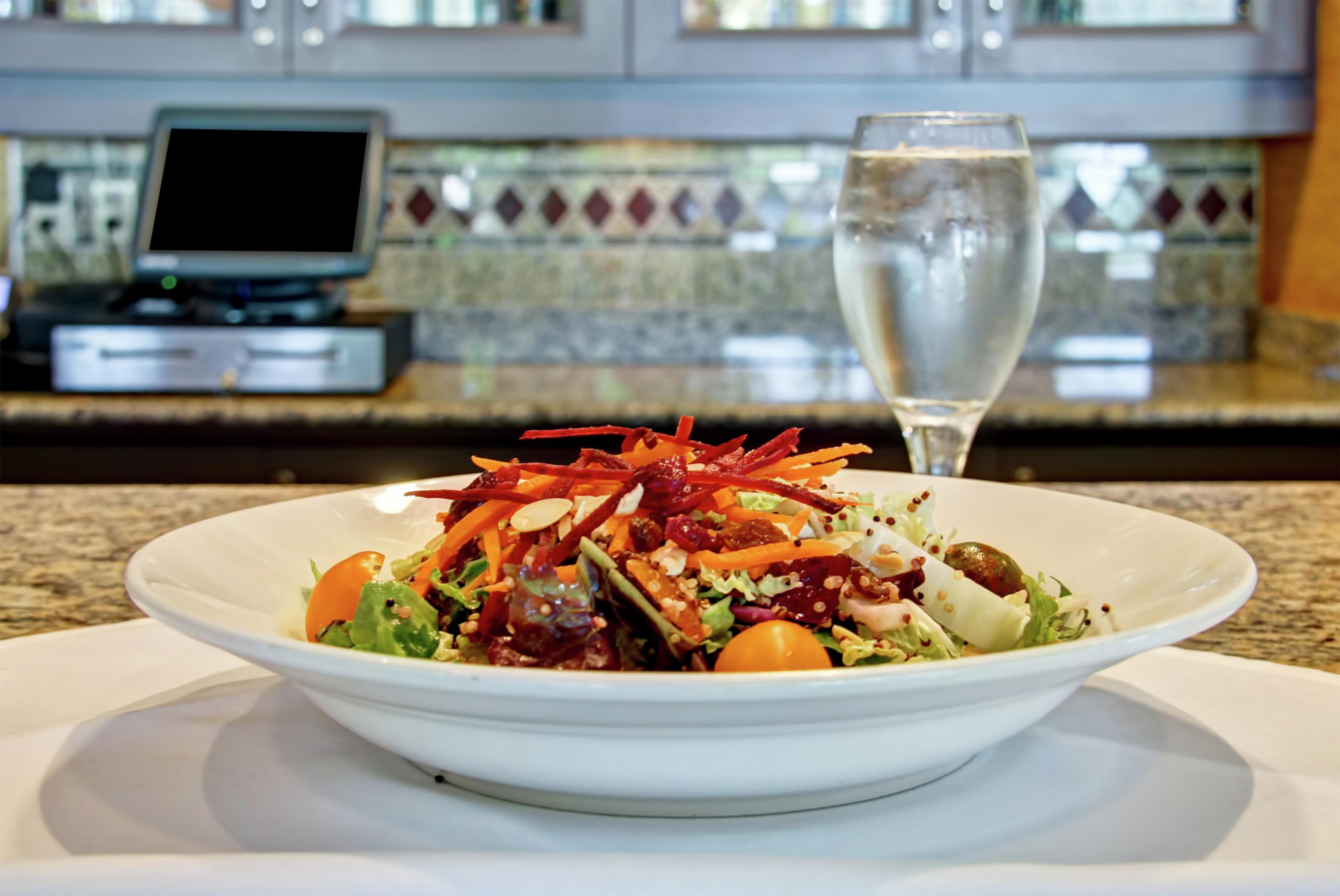 BarLounge | Hilton Garden Inn Ottawa Airport
