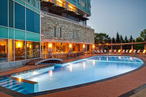 Pool - Hilton Lac-Leamy Hotel Gatineau