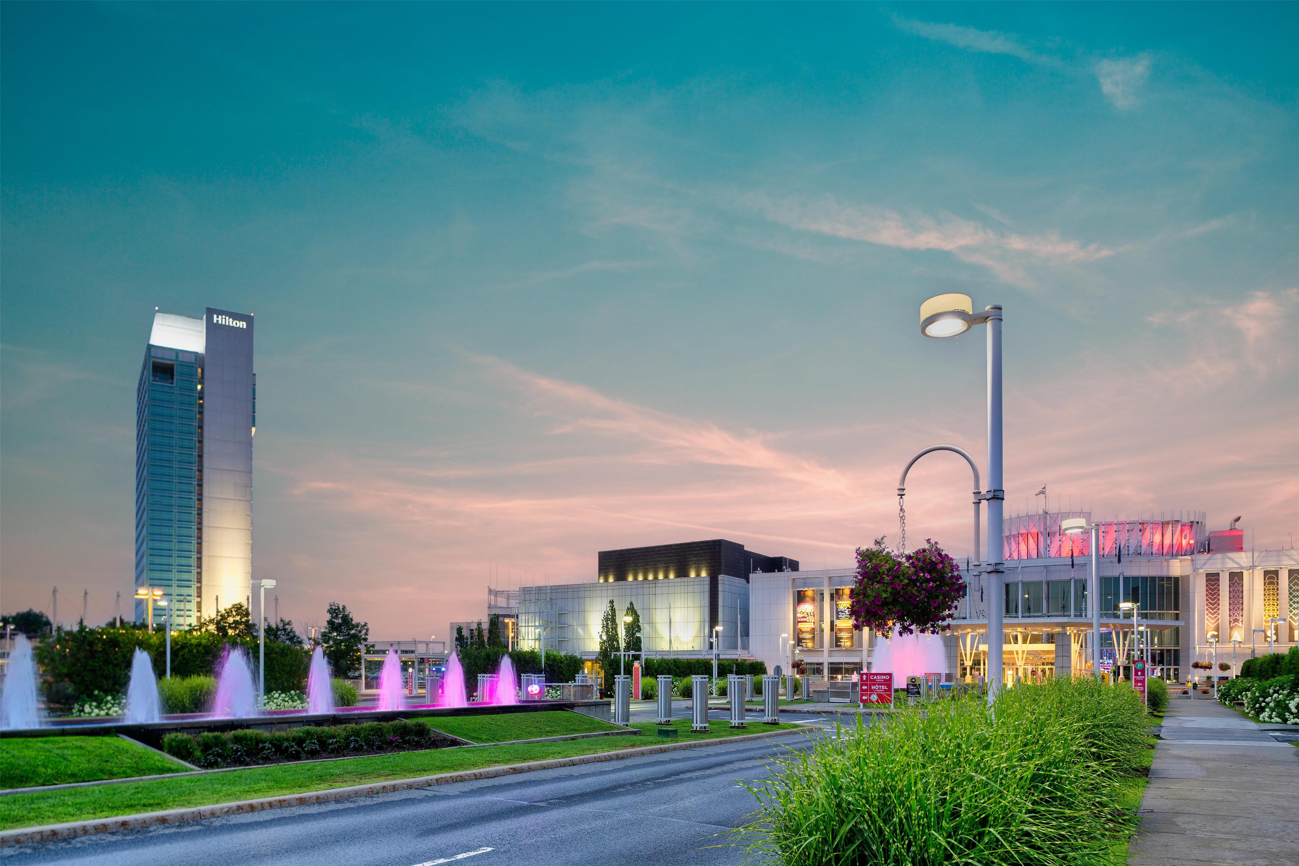 Exterior | Hilton Lac Leamy