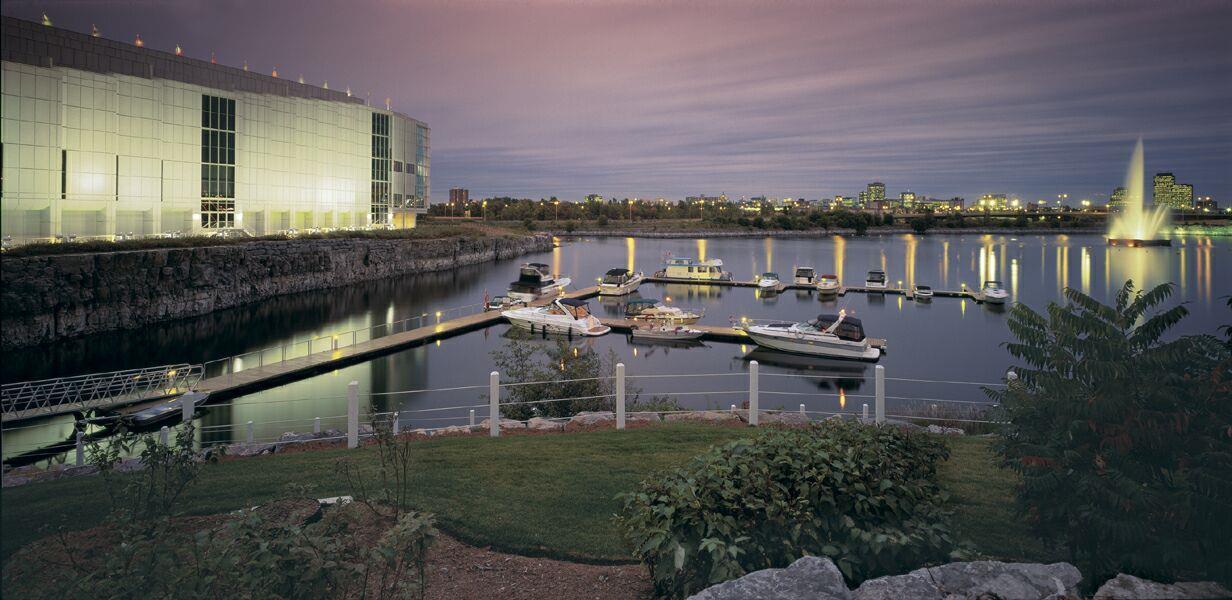 Exterior | Hilton Lac Leamy