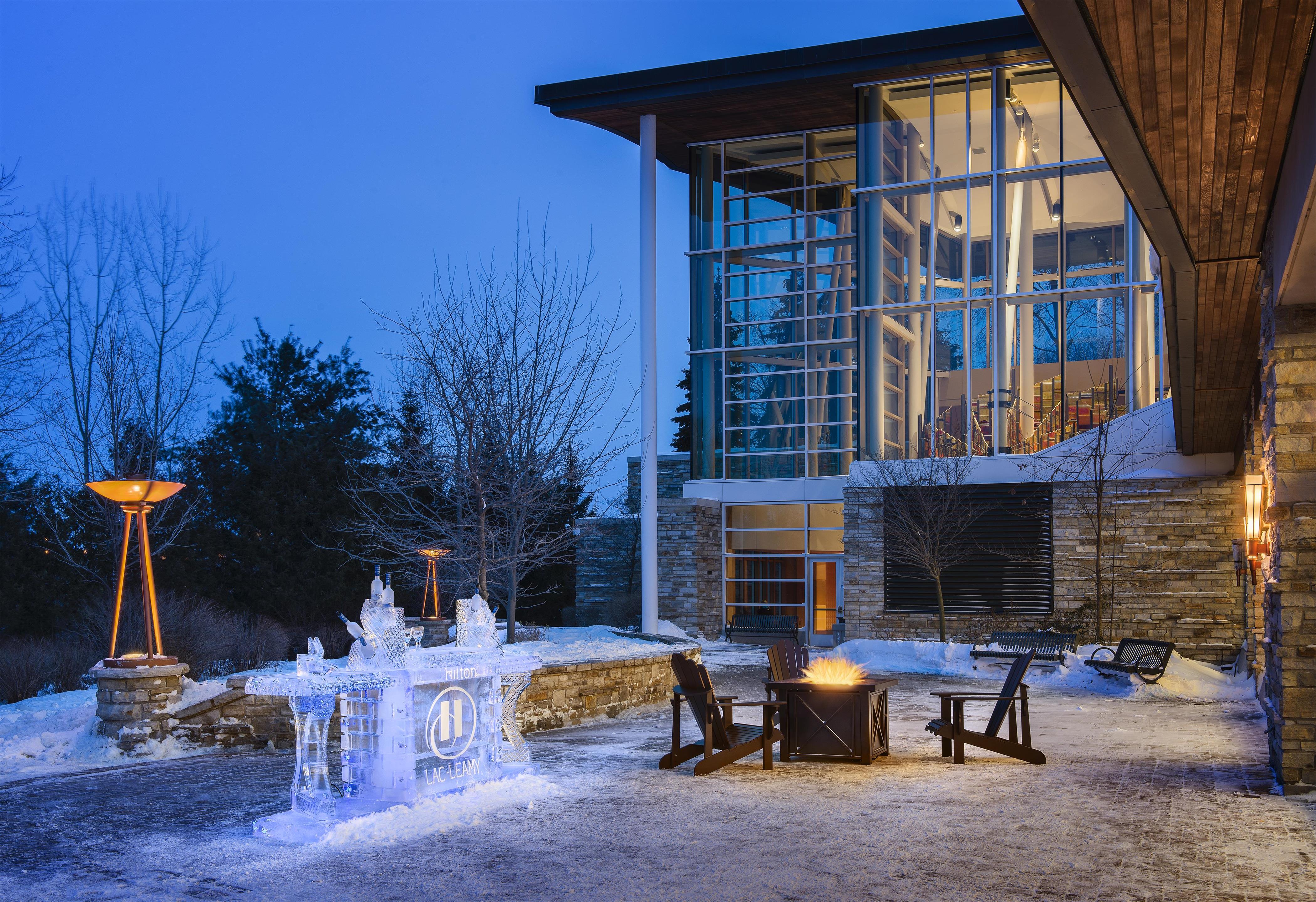Exterior | Hilton Lac Leamy