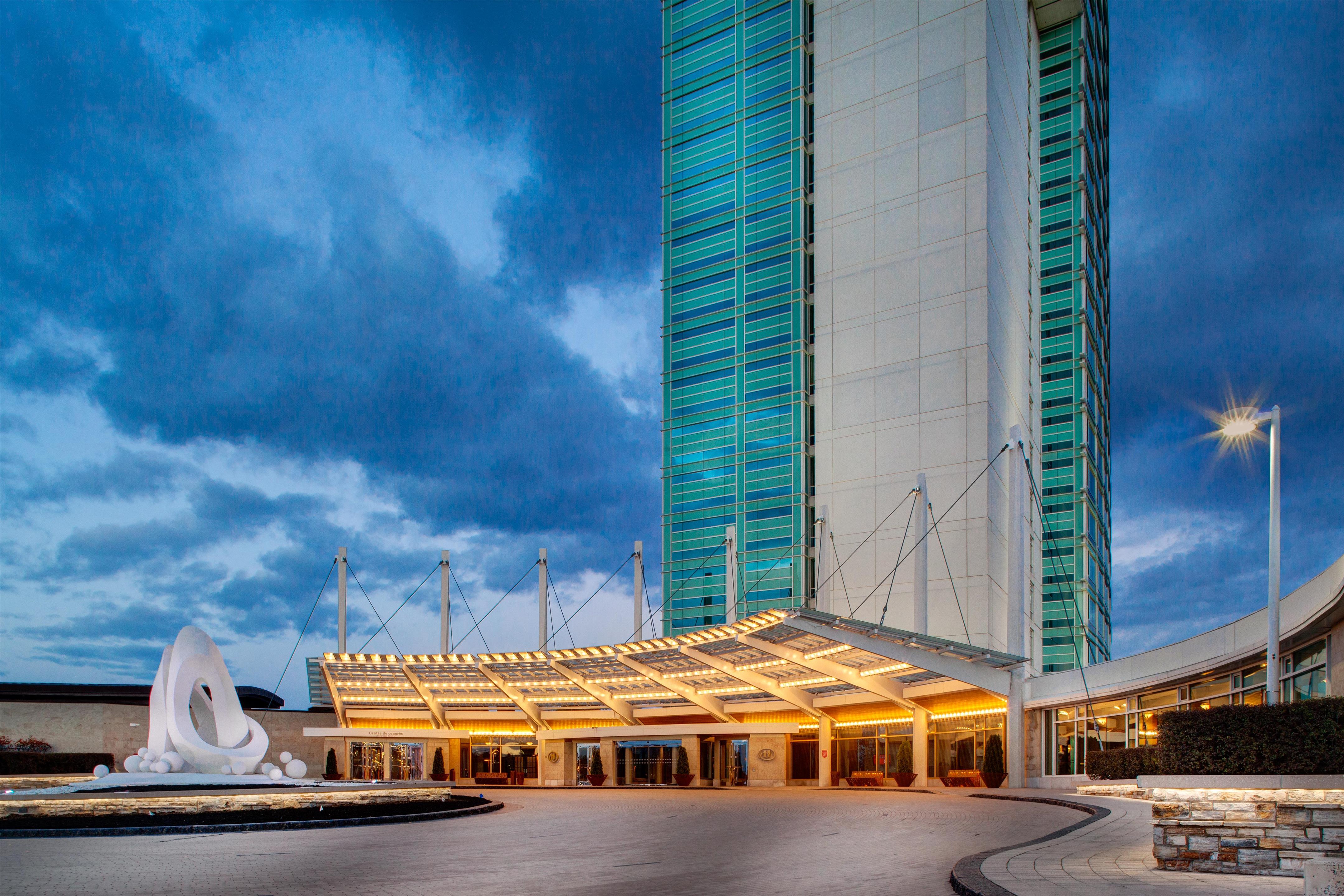 Exterior | Hilton Lac Leamy
