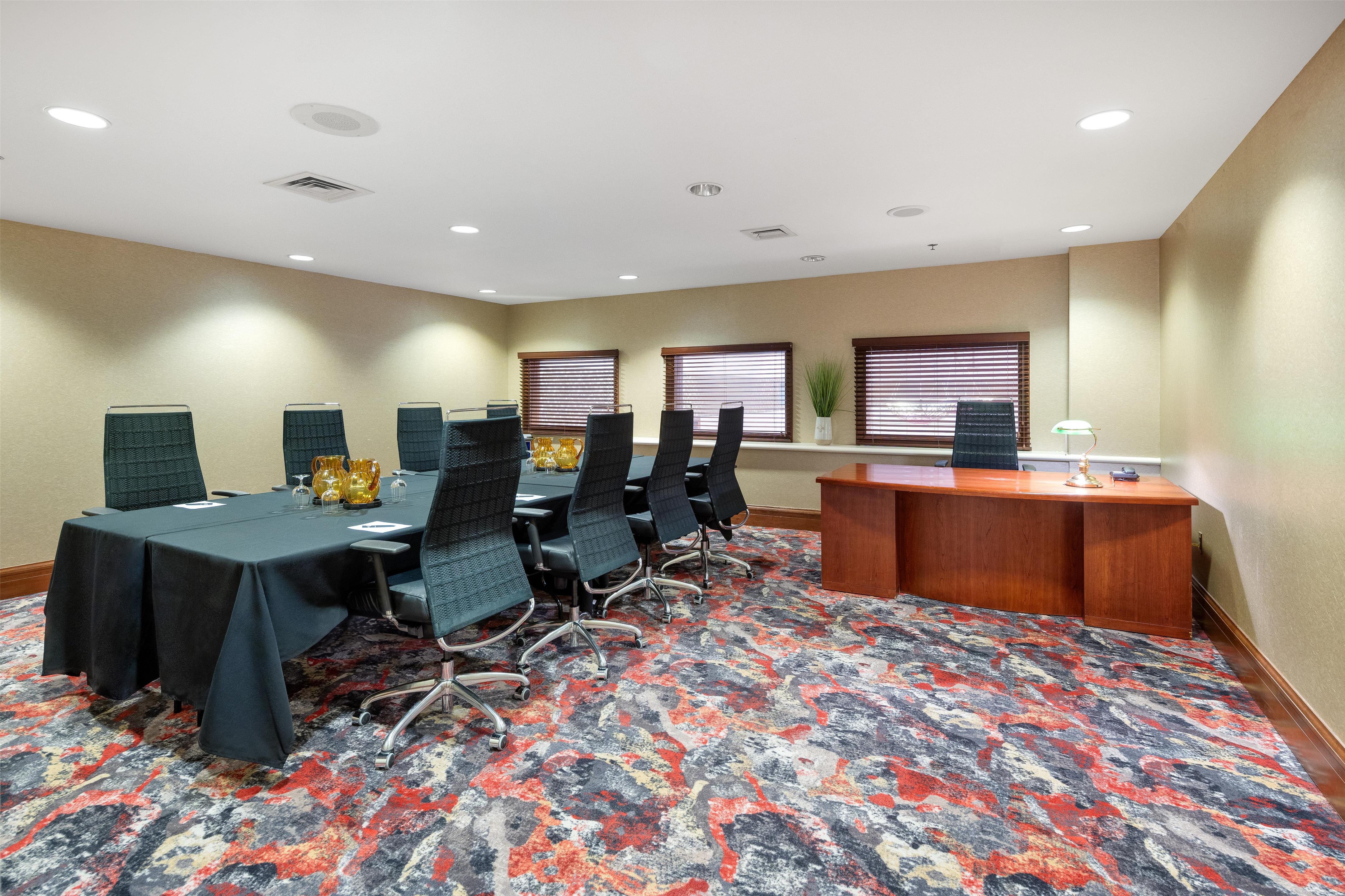 Meeting Room | Hilton Lac Leamy