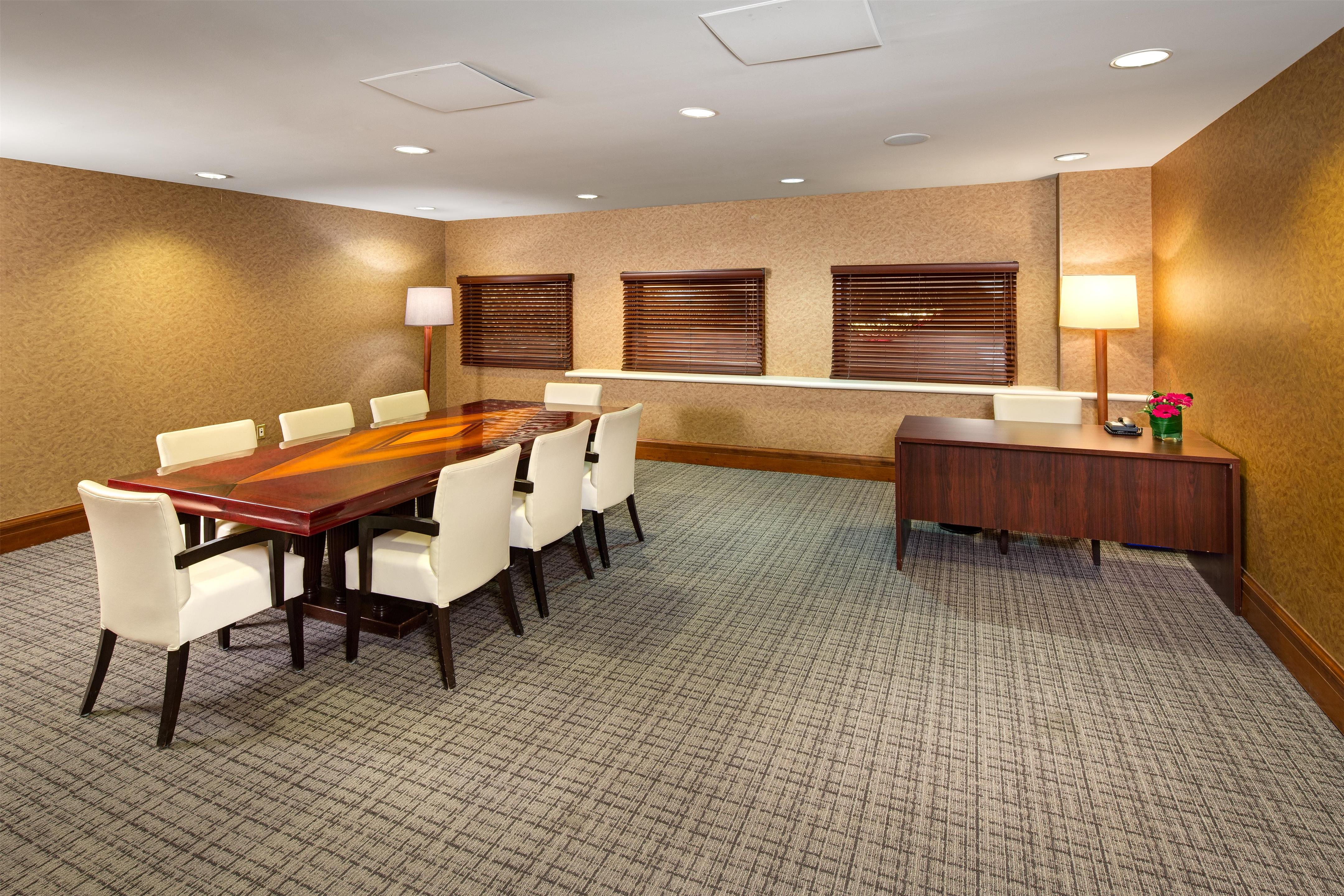 Meeting Room | Hilton Lac Leamy