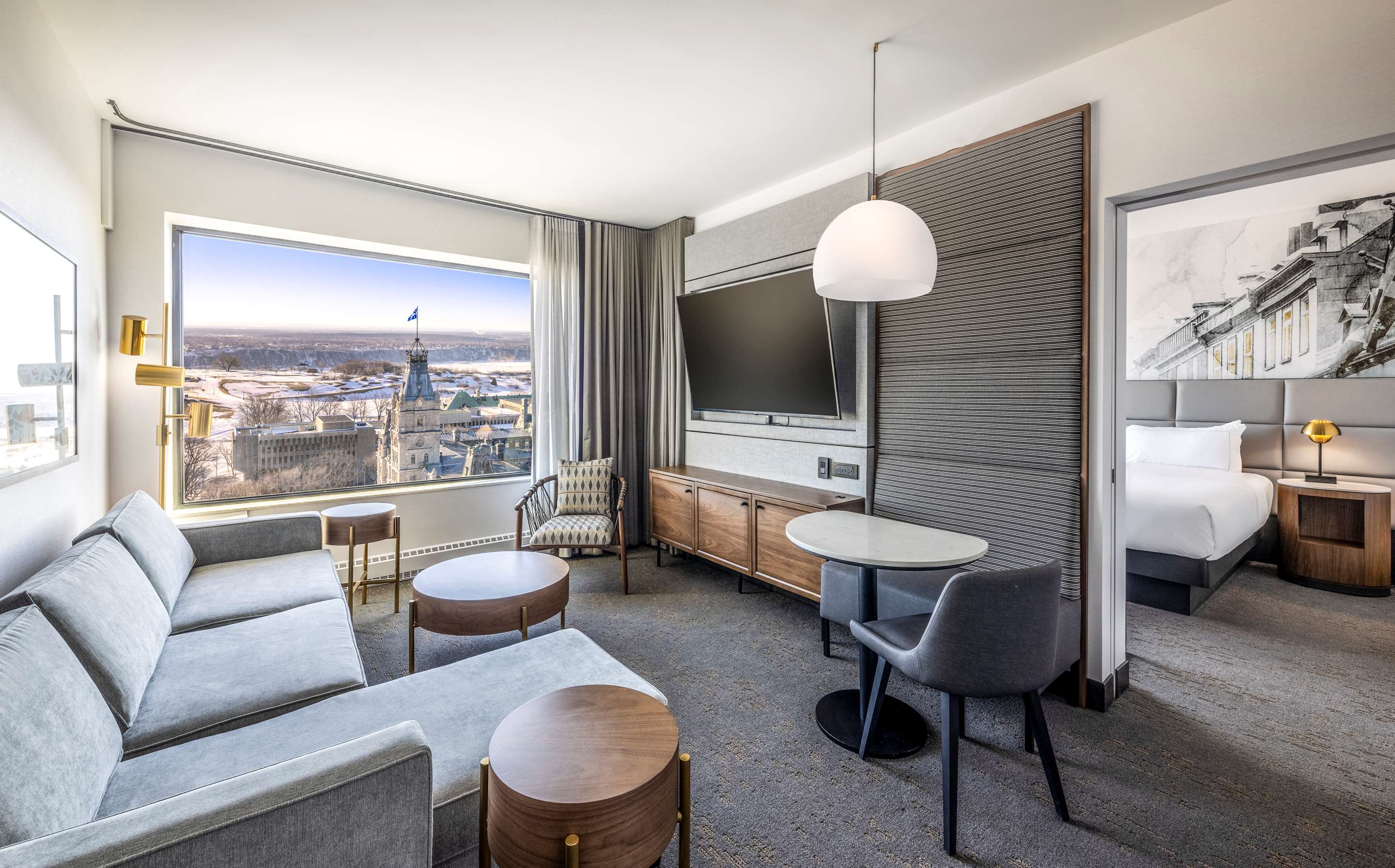 Guest room