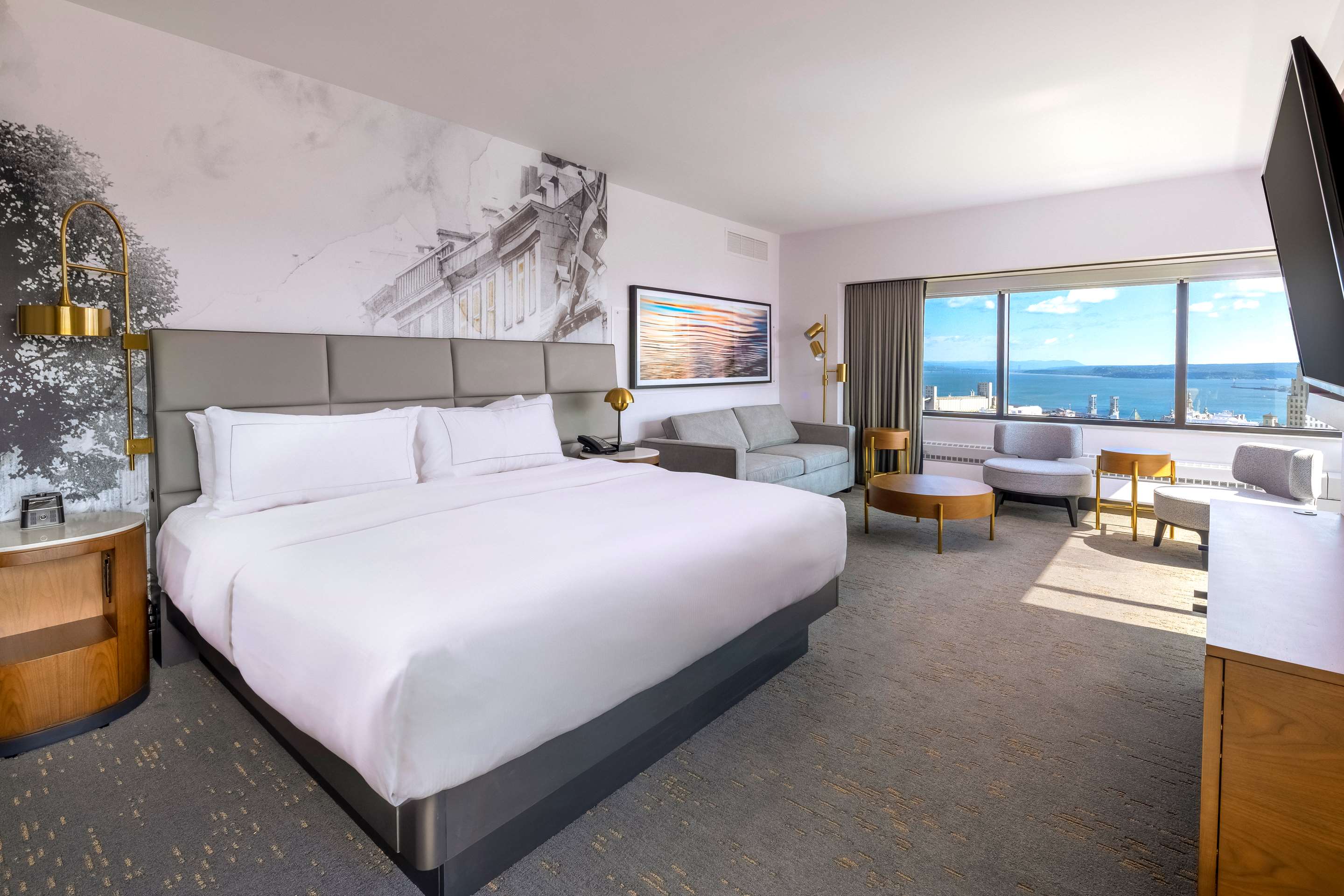 Guest room