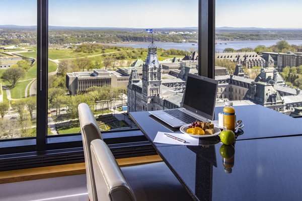 Restaurant - Hilton Hotel Quebec City