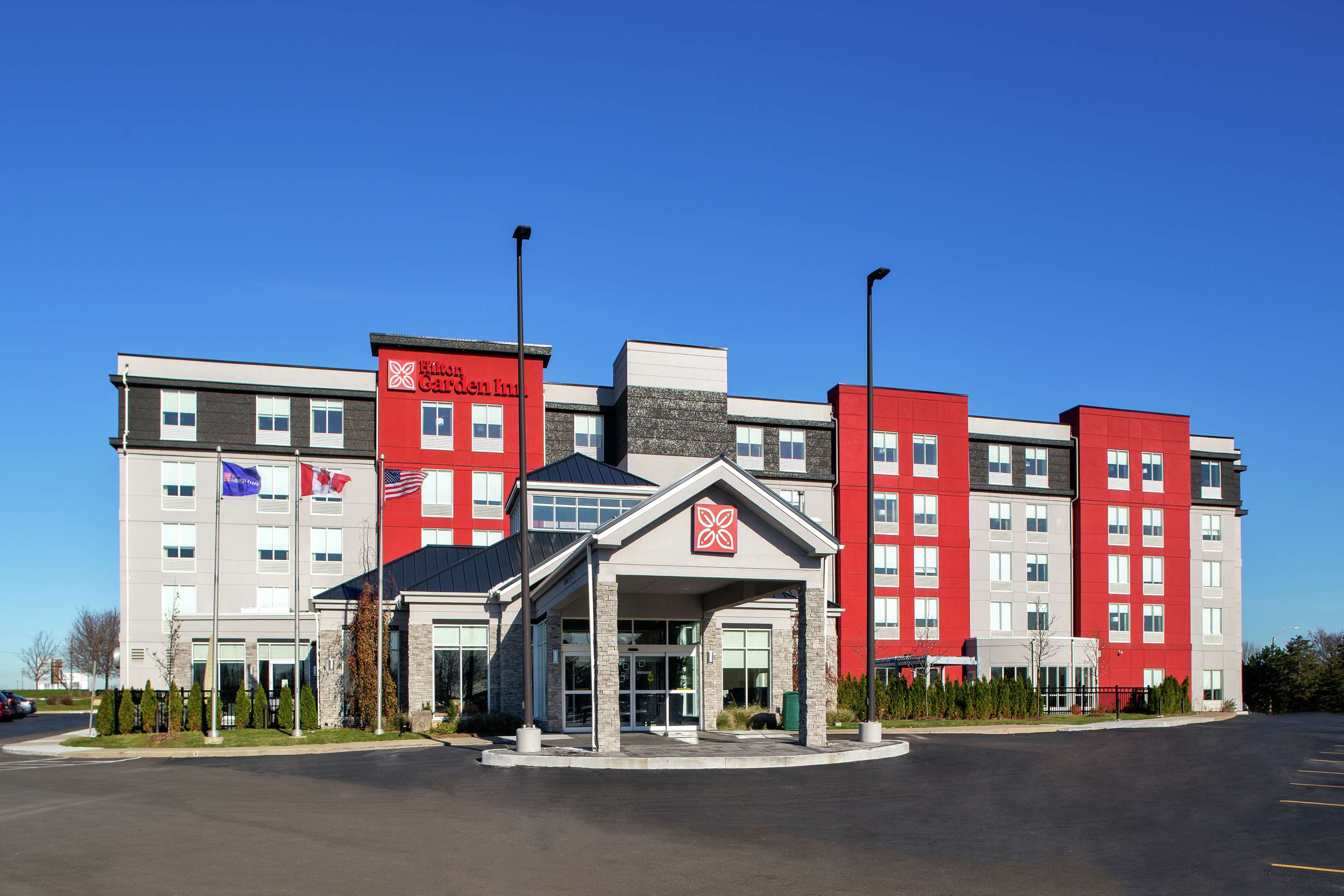 Exterior | Hilton Garden Inn Toronto/Oakville