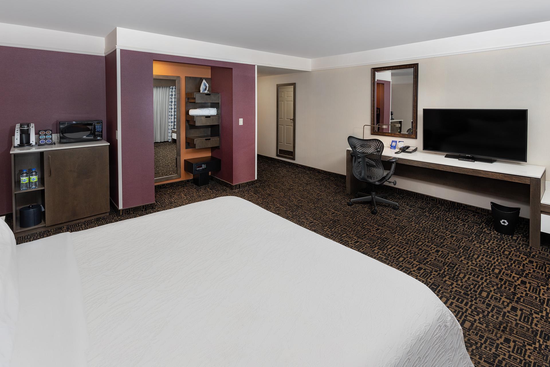 Guest room