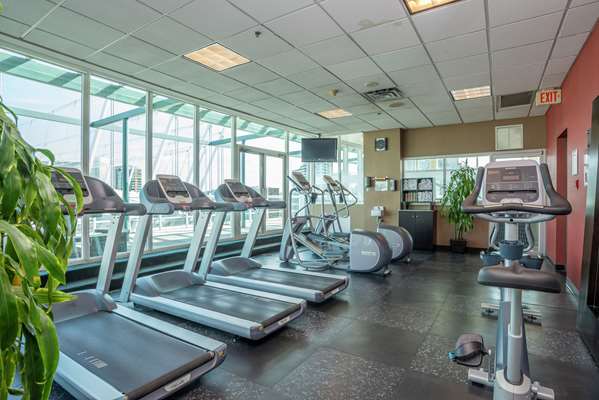 Fitness/ Exercise Room - Hampton Inn & Suites Vancouver